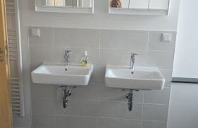 Schöne Vollausgestattete Monteurs- Gästewohnung nähe Raffinerie Leuna und Geiseltalsee für 5 Personen 0304 - Foto 9