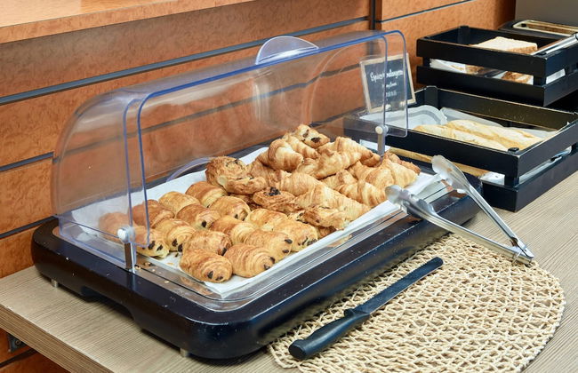 Comfort Aparthotel Versailles Saint Cyr l'Ecole - Foto 60