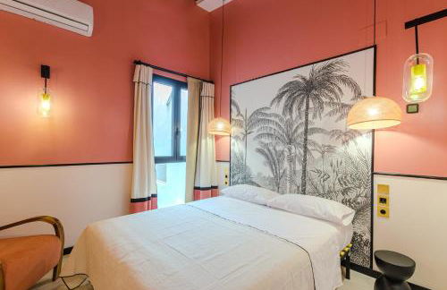 Apartment with exceptional charm in historic center of Alicante - Photo 11