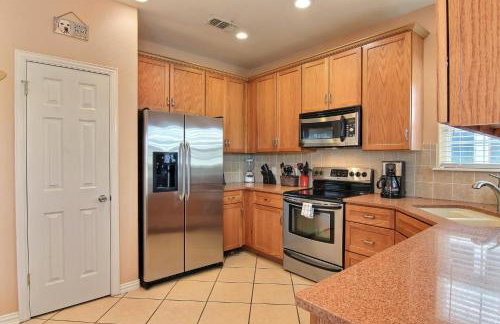 Coconut Charlie's by Silver Sands Vacation Rentals - Foto 14