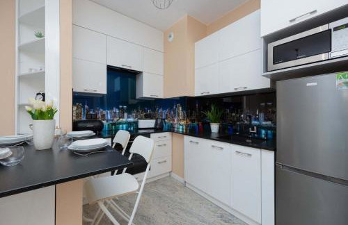 Bright Apartment Przyokopowa in the Centre of Warsaw with Parking by Noclegi Renters - Foto 9
