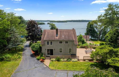 Grammy's Famous Lake House Retreat - Foto 35