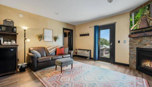 The Rustic Suite - Main Street Lodge in Berlin - Foto 3