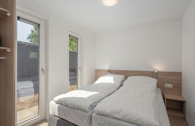 Modern Lodge With Dishwasher, Near Helmond - Photo 3