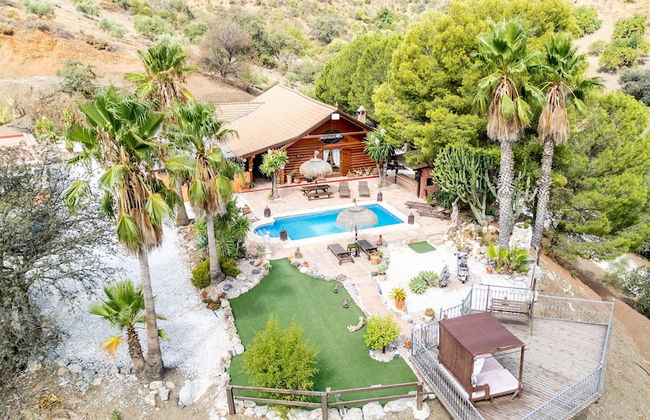 Luxurious Private Cabin Pool Hottub & Fireplace - Foto 39