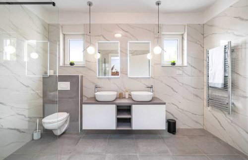 MY DALMATIA - Luxury villa Burra with private pool, jacuzzi and sports court - Foto 15