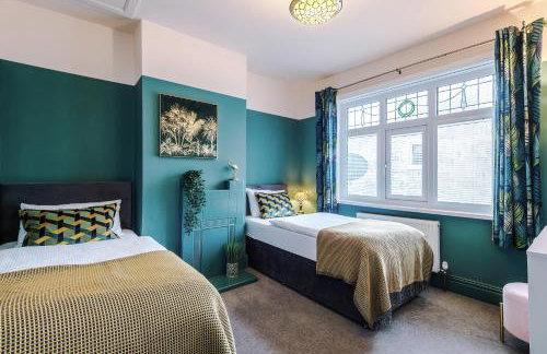 The Mayoress - Durham - Photo 6