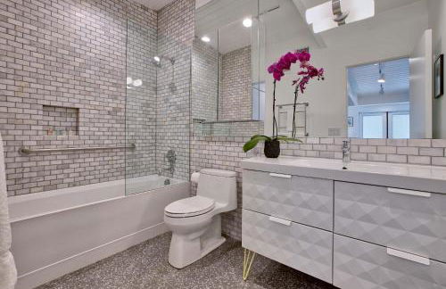 Navigate Stays Top Rated Luxury Villa w Pool - Foto 22