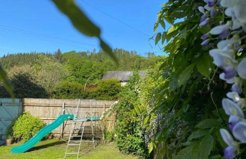 West View, Lakeside, Newby Bridge, 2 mins walk to Lake Windermere, Delightful property with Hot Tub - Foto 19