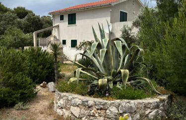 Do 8 osoba 3 sobe 2 terase - Foto 1