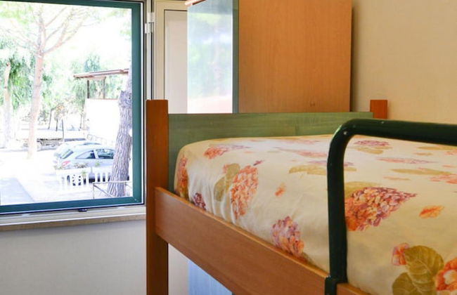 Bungalow in a Resort in Lido del Sole With Terrace - Photo 4