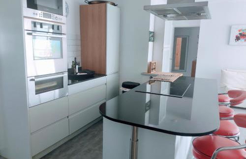 Torreguadiaro Villa - 2 mins walk from the bars and restaurants - Foto 30