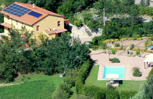 Sunlit Home With Pool - Foto 1