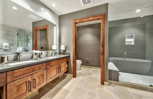 Ultimate Luxury Residence with Extras Galore across from Heavenly Village & Gondola - Zalanta Resort - Foto 8