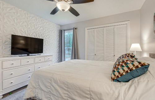 Daphne Home with Deck Close to Beaches and Parks! - Foto 24