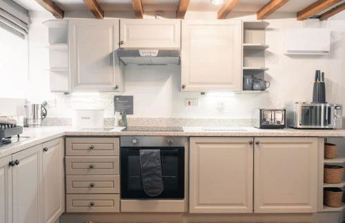 Elliott Cottage - Photo 13