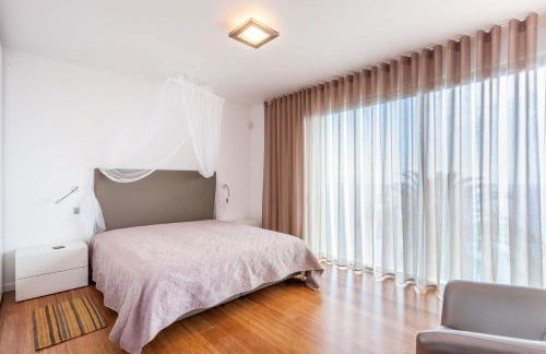 Casa Martinhos by LovelyStay - Foto 8