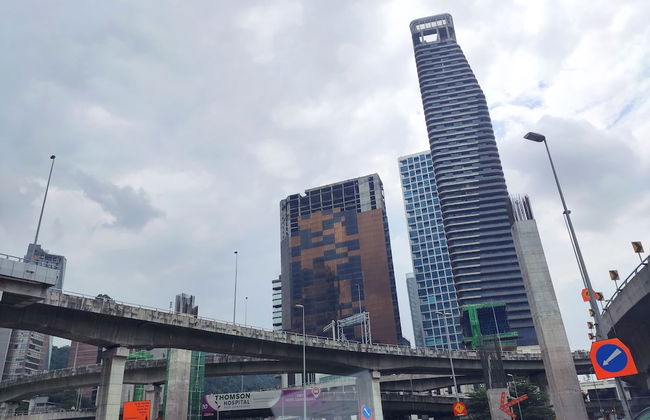 OYO Home 43951 Fair Studio Empire City Marriot - Photo 17