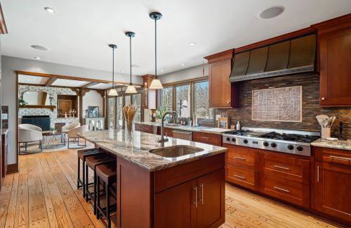 Unique Estate 5 Bedrooms Fire Pit Sleeps 10 - Foto 23