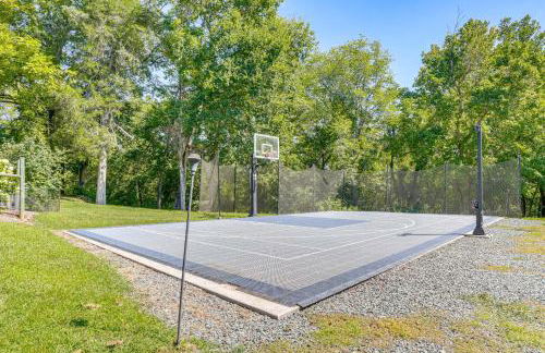 Countryside Barndominium in Virginia with Patio - Foto 24