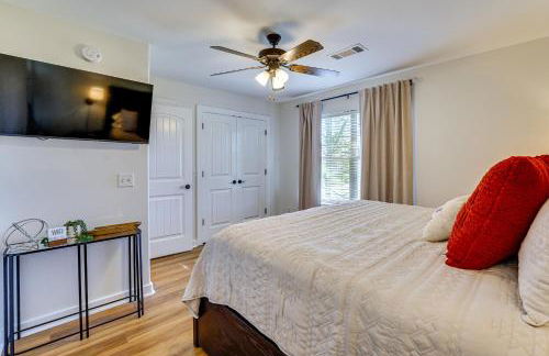 5 Mi to Univ of Arkansas Cozy Townhome with Deck - Foto 19