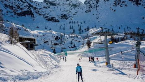 Elegante suite con box privato e vista - Foto 3