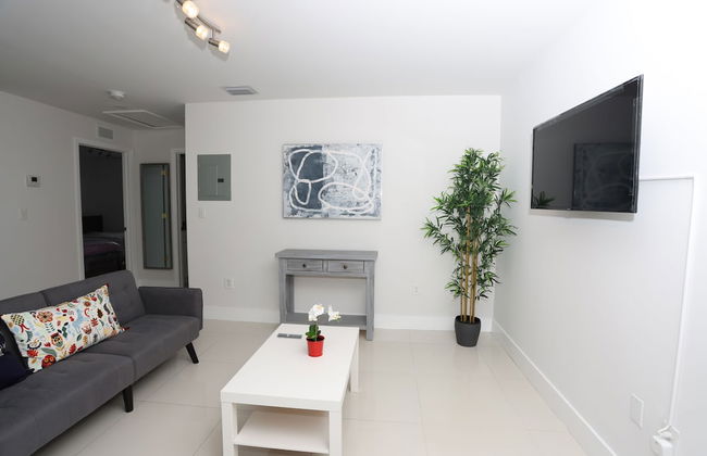 Little Habana Aparts close to Calle 8 - Foto 57