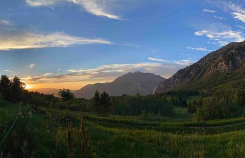 Utah Valley Retreat - Luxurious Self check-in Apt, UVU BYU, EV Charge - Foto 23