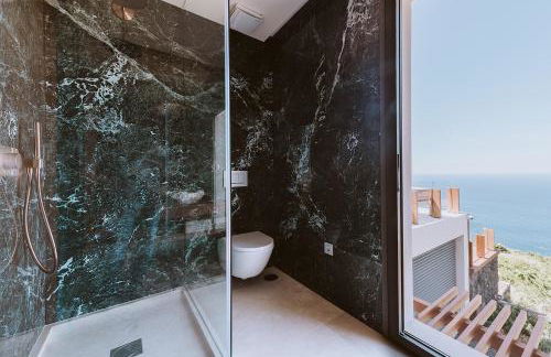 Serenity Villa on the Cliff with climatized pool - Foto 31