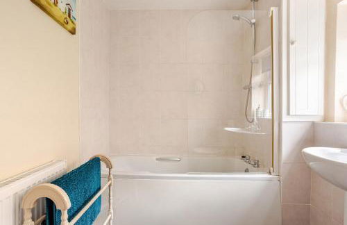 Cosy, coastal cottage- Beach, Pub and shop nearby - Foto 19