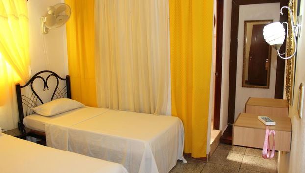 Apartment in Cienfuegos with garden and terrace - Photo 5