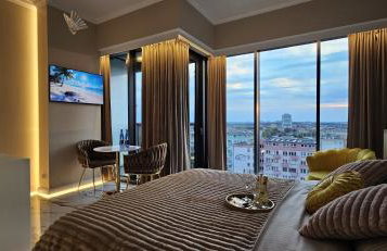 Golden Horizon Hanza Tower - SPA & Sky View - Foto 67