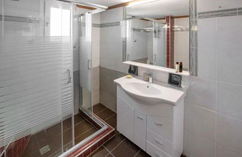 KORALIA MARATHON VILLA - Foto 38