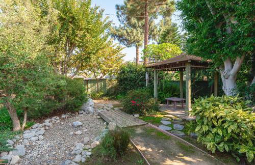 Airy Large Backyard Oasis Perfect Family Getaway - Foto 51