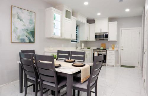 3 Bedroom located at 1200 Country Club - Foto 1