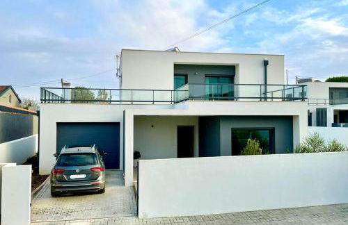 New and modern 3 bedroom Villa with private heated pool near Nazaré - Foto 21