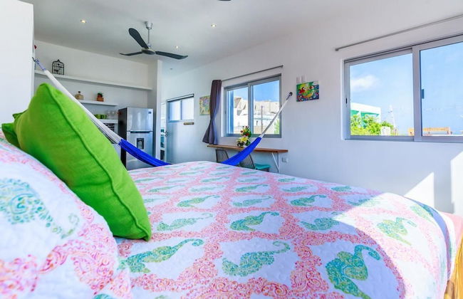 Casitas de Paloma 2nd Floor Studio by Skyrun - Photo 5