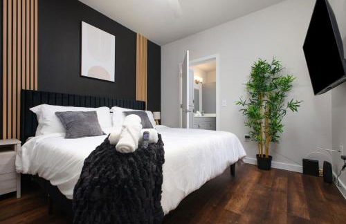 Elegant 2BR-w Parking, Near Riverwalk & Conv Ctr - Foto 2