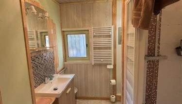 L'appart cocooning d'Entressen - Photo 3, Shower