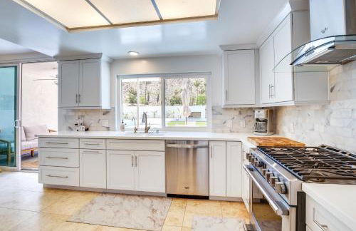 55 and Indian Wells Retreat Private Pool and Spa! - Foto 13