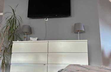 Dachgeschosswohnung in historischer Villa - Foto 5