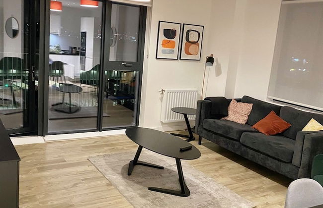 Captivating 2-bed Apartment in London - Foto 13