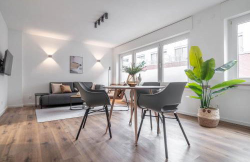 MODERN & MINIMAL - Design-Apartment in Stadtmitte - Foto 4