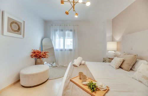 VACATION MARBELLA I The Sunrise Golden Mile Flat, Next to Convention Center, Recently Refurbished, Prime Location, 300m to the BEACH - Foto 6