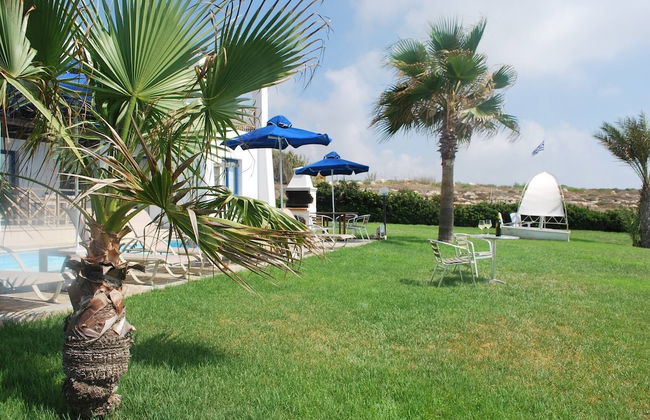 Sea Front Villa With Private Heated Pool, Quiet Area Paphos 322 - Foto 58