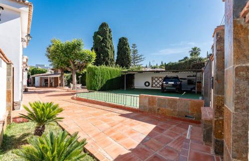 Villa con piscina en Churriana - Photo 43