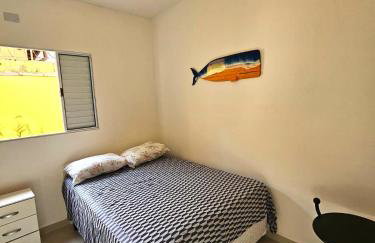 Encantadora casa com piscina perto da praia - Foto 3