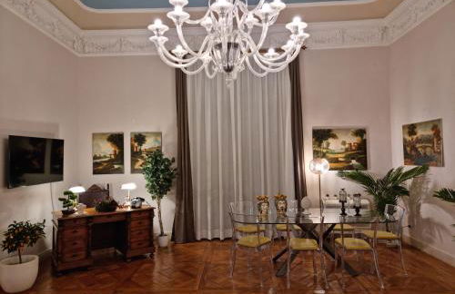 Luxury Historic Villa with heated pool near Catania, Taormina, the Sea and Mount Etna by SicilianRelaxingHomes - Foto 60