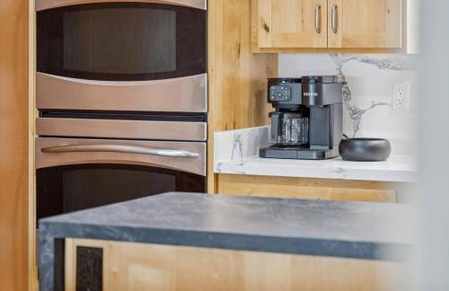 Dutchman Copper Ranch - Rooftop patio, Heated pool, Mtn Views, Waterslide - Foto 55