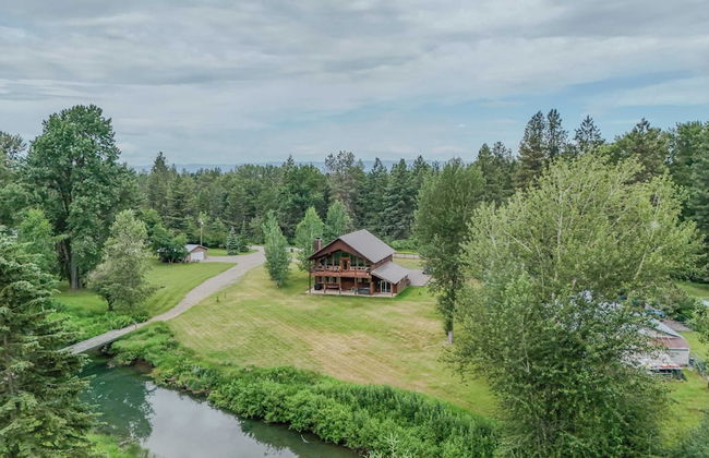 Flathead River Retreat For 15! - Foto 49